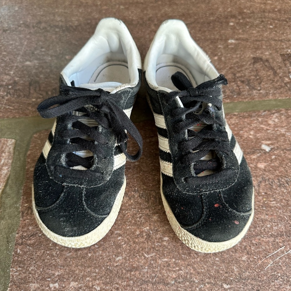 Kids Adidas gazelle